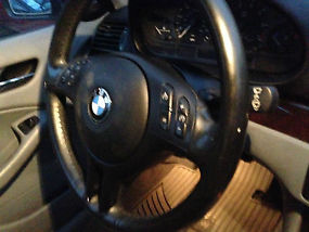 2003 BMW 325xi Base Sedan 4-Door 2.5L image 2