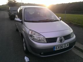 Renault scenic 2006 full service history  image 4