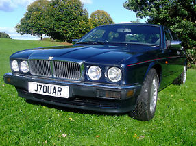JAGUAR XJ6 GOLD, LIMITED EDITION, WITH PRIVATE PLATE