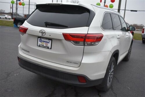 2019 Toyota Highlander Limited 28308 Miles Blizzard Pearl 4D Sport Utility 3.5L image 2
