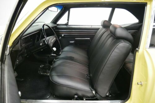 Nicely restored one owner Nova 400ci motor four speed manual image 4