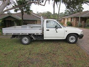 1997 Toyota Hilux 5 speed manual Cab Chassis