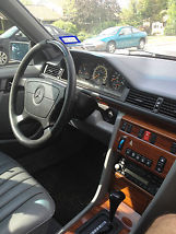 1995 white Mercedes E300 Diesel in great condition and well cared for image 2