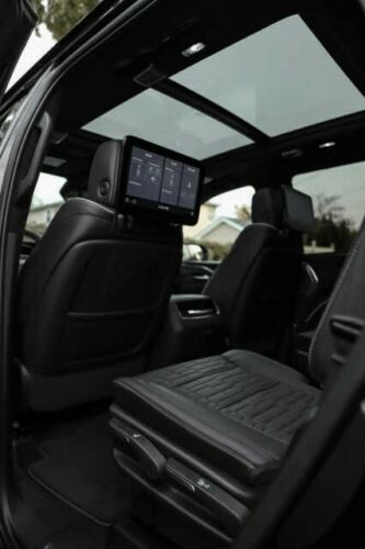 2021 Escalade 4WD Sport Platinum, Black with Black interior image 6