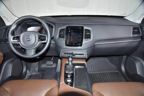 2020 Volvo XC90, Clean CarFax! image 8