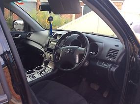 Toyota kluger KX-R 5seat(2009) 4D wagon 5 SP Automatic image 3