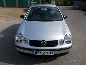 VW polo 1.2 5 door (52 plate) image 8