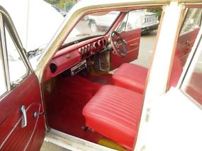FORD CORTINA GT 1966 - 4 DOOR, 1600cc, EXTRACTORS, 4 SPEED, ALLOY WHEELS image 8