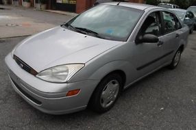 2002 FORD FOCUS LX - LOW MILEAGE 90074 MILES - NO RESERVE -