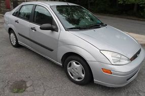 2002 FORD FOCUS LX - LOW MILEAGE 90074 MILES - NO RESERVE - image 3