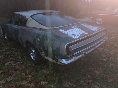 1967 Plymouth Barracuda Coupe Green RWD Manual image 2