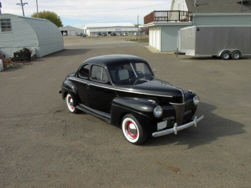 1941 Ford coupe flathead v8 3 speed