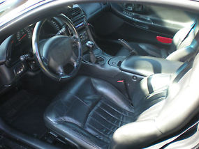 2000 Chevrolet Corvette Base Coupe 2-Door 5.7L image 4