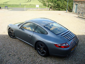 Immaculate Porsche 997 911 Carrera 3.8 2 S manual with Sports Chrono  image 4