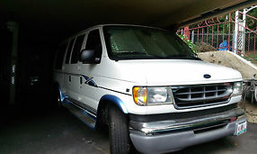 E-150 Accessible Wheelchair LiftConversion Van, White/Blue