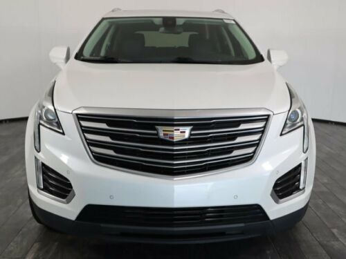 Off Lease Only 2017 Cadillac XT5 Luxury FWD Gas V6 3.6L/222.6 image 2