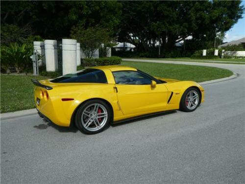 2007 Chevrolet Corvette Z06 Velocity Yellow Clean Car Fax Must See image 4