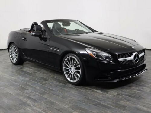 Off Lease Only 2017 Mercedes-Benz SLC-Class SLC 300 Convertible RWD Intercooled image 3