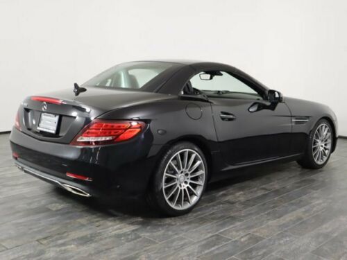 Off Lease Only 2017 Mercedes-Benz SLC-Class SLC 300 Convertible RWD Intercooled image 4