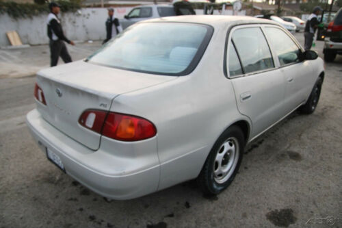 2000 Toyota Corolla CE 4 Cylinder Automatic NO RESERVE image 5