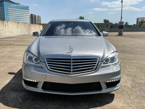2010 Mercedes-Benz S-Class S 63 AMG image 1