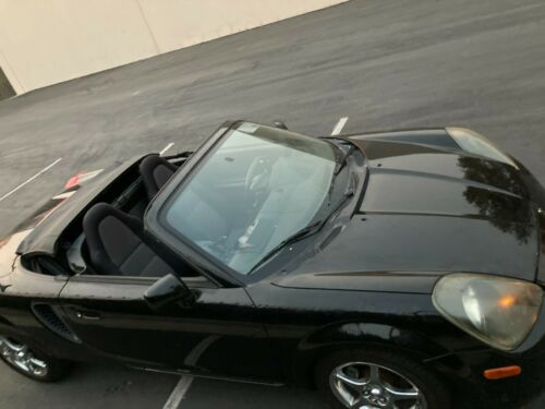 TOYOTA MR2 SPYDER LOW MILES GREAT CONDITION MANUAL TRANSMISSION image 1