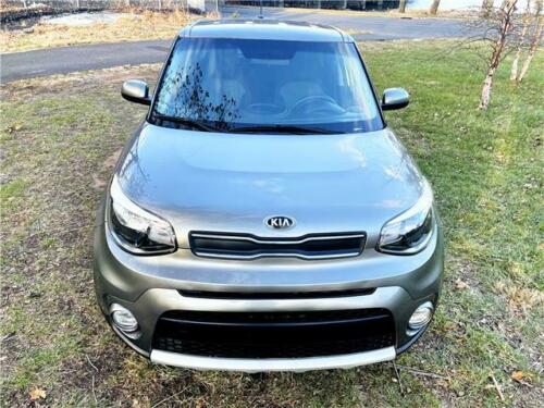 2019 Kia Soul, gray with 23,986 Miles available now! image 8