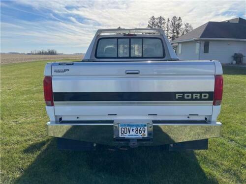 1996 Ford F-250 Low Miles, Ext. Condition, Never Seen Winter! Diesel 8 Cylinder image 5