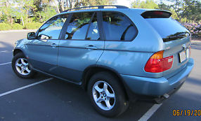 2002 BMW X5 3.0i Sport Utility 4-Door 3.0L Premium, Nav, Heated Seats, Clean image 2