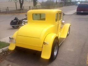 Ford : Model A 5 WINDOW COUPE image 4