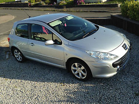 2006 56 Peugeot 307 S 1.6 petrol 39MPG Full History Cambelt & Water Pump Changed