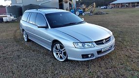 Holden Berlina (2005) 4D Wagon 4 SP Automatic (3.6L - Multi Point F/INJ) 5 Seats image 1