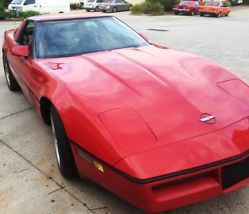 1984 Corvette C4 Auto RHD worked as new 350 chev mechanically A1 paint 8/10