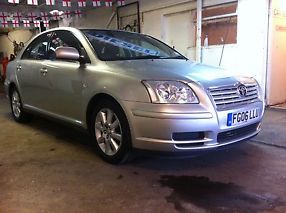 2006 TOYOTA AVENSIS T3-S D-4D SILVER ONE PRIVATEOWNER LOADS OF HISTORY 