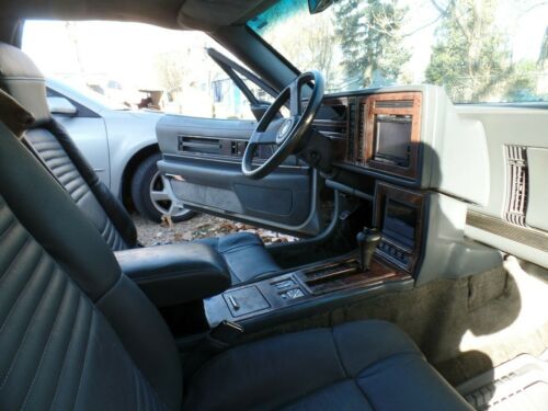 1988 Buick Reatta, Automatic, 3800 V6, Super Clean little Sports Car image 7