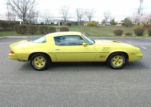 1978 Chevrolet Camaro Z28 Yellow Matching Numbers Stunning Classic Rare Find image 5