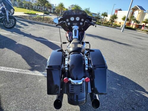 2013 Harley-Davidson Street Glide®, Black with 30399 Miles available now! image 4