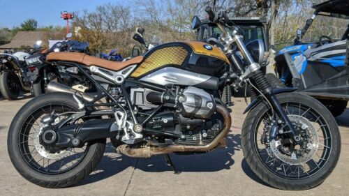 2019  R nineT, Black / Gold with 3630 Miles available now!