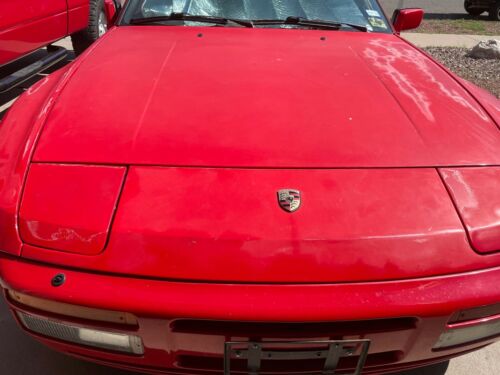 1986 Porsche 944 Coupe Red RWD Manual Turbo image 2