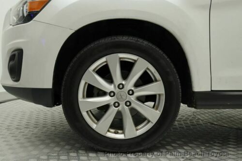 AWD 4dr CVT ES SUV CVT Gasoline 2.0L 4 Cyl WHITE image 2