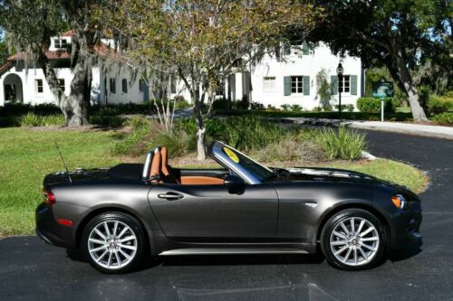 2019 124 Spider Convertible 4,046 Miles Trades, Financing & Shipping Available. image 6
