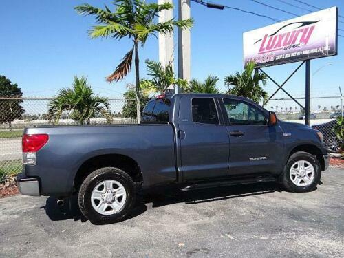 2007 Toyota Tundra 4X4 SR5 DOUBLE CAB! LOW MILES! FLORIDA NO RUST TRUCK image 3