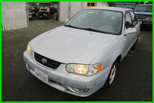 2001  Corolla LE 4 Cylinder Automatic NO RESERVE