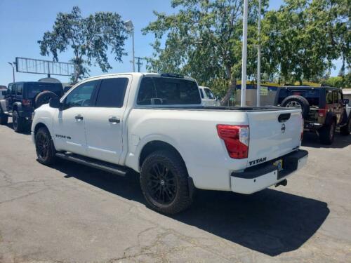 Pearl White Nissan Titan with 25002 Miles available now! image 8