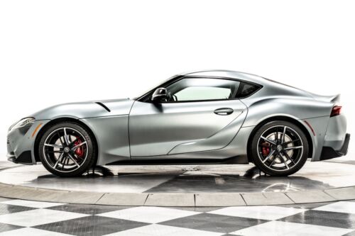 2021 Toyota Supra 3.0 Coupe 3.0L Turbo I6 382hp 368ft. lbs. 8-Speed Automatic image 4