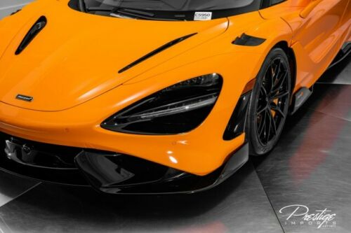 2021 McLaren 765LTCoupe 4.0L Twin-Turbocharged V8 Engine Automatic image 3