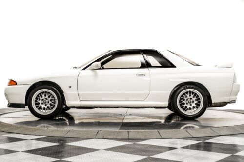 1994 Nissan Skyline GT-R V Spec II 2D Coupe RB26 2.6L Twin Turbo I6 5-Speed Manu image 4