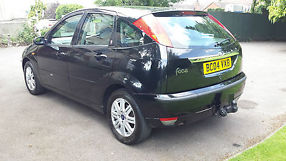 FORD FOCUS TDCI 1.8 MANUAL 2004 IN BLACK 1 PREVIOUS OWNER DRIVES PERFECTLY 45MPG image 3