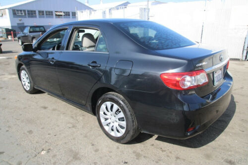 (OMR) 2013 Toyota Corolla CE 4 Cylinder Automatic NO RESERVE image 3