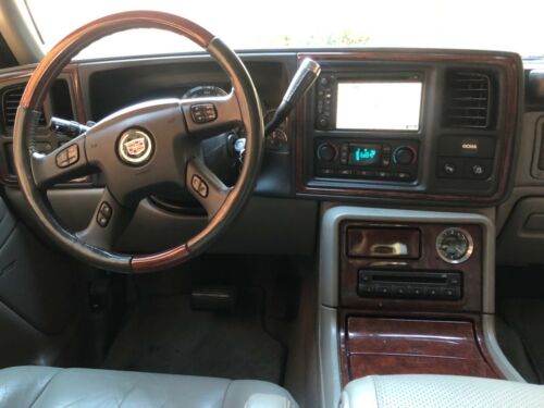 2006 Cadillac Escalade AWD, Navigation, 3rd Row Seating, Leather, Moonroof image 5